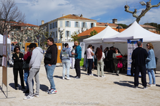 Photo du forum job d'été et alternance sur la place de la République - Agrandir l'image, .PNG 2 Mo (fenêtre modale)
