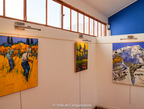 Photo des oeuvres de l'artiste Raphael Bravo durant son exposition à La Galerie de Carqueiranne - Agrandir l'image, .PNG 1,1 Mo (fenêtre modale)