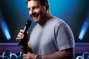 Affiche du spectacle de Phillipe Lellouche
