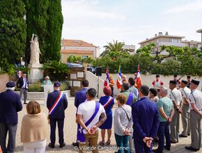 Photo cérémonie du 27 mai place de la libération - Agrandir l'image, .JPG 270,3 Ko (fenêtre modale)