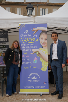 Photo du forum job d'été et alternance sur la place de la République - Agrandir l'image, .PNG 658 Ko (fenêtre modale)