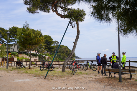 Photo pins des aménagements au parc des pins penchés - Agrandir l'image, .PNG 2 Mo (fenêtre modale)